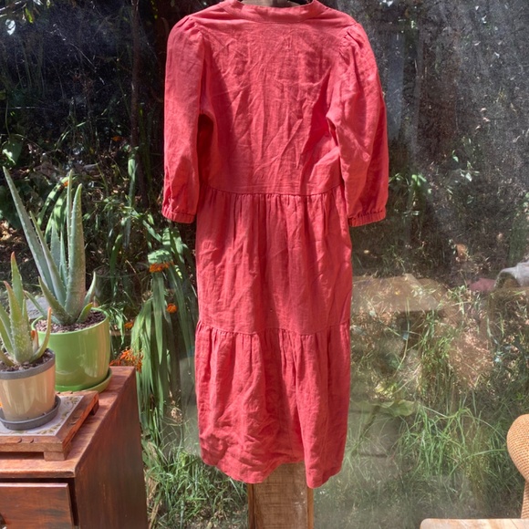 Visible Art Puffed Sleeve Linen Dress in Red, size XS, - Picture 2 of 5